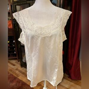Vintage Levoy’s Lace Camisole Top